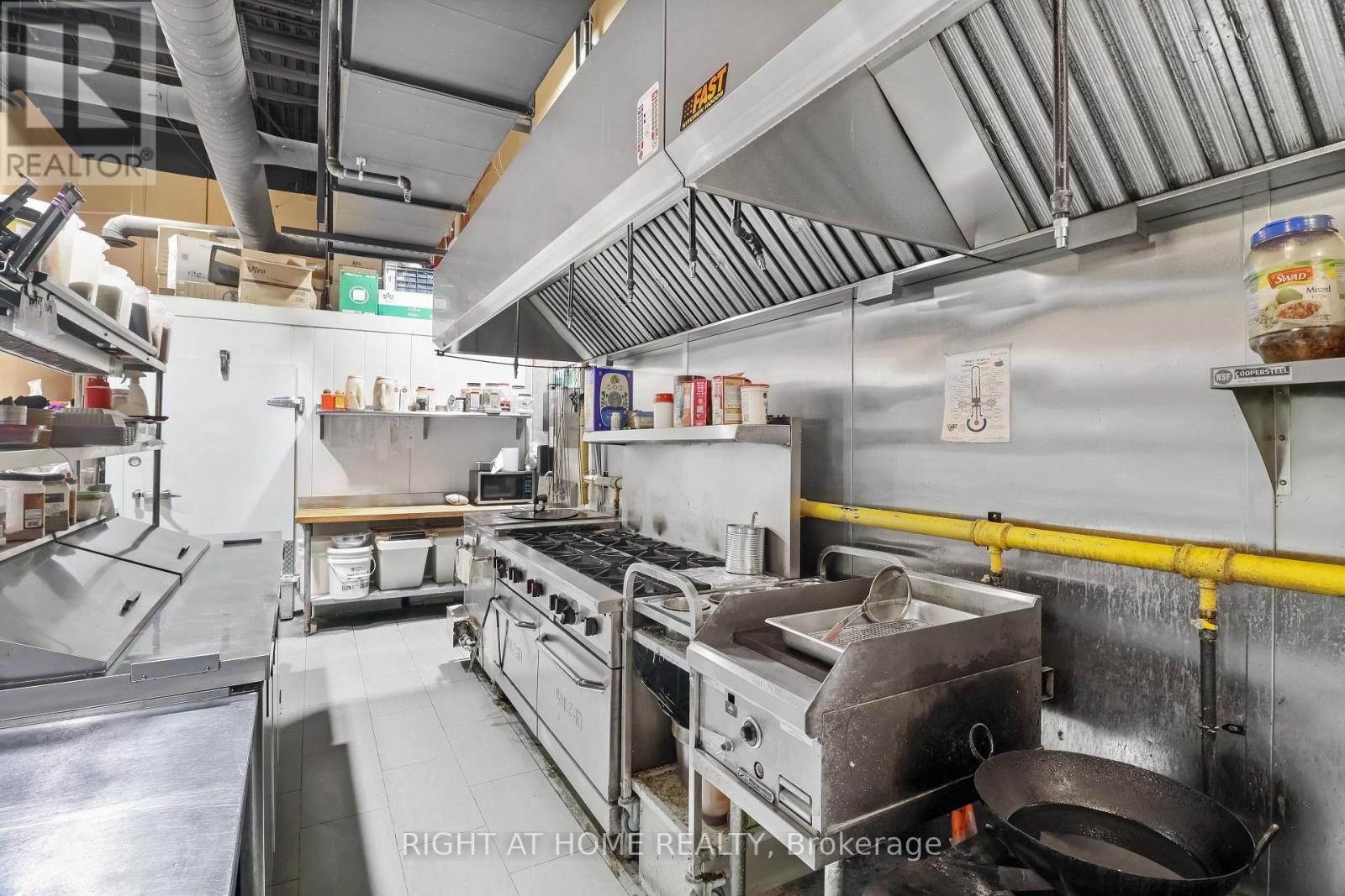 D5B - 782 Eagleson Road, Ottawa, ON