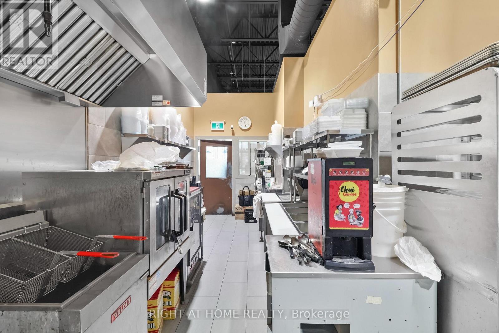 D5B - 782 Eagleson Road, Ottawa, ON