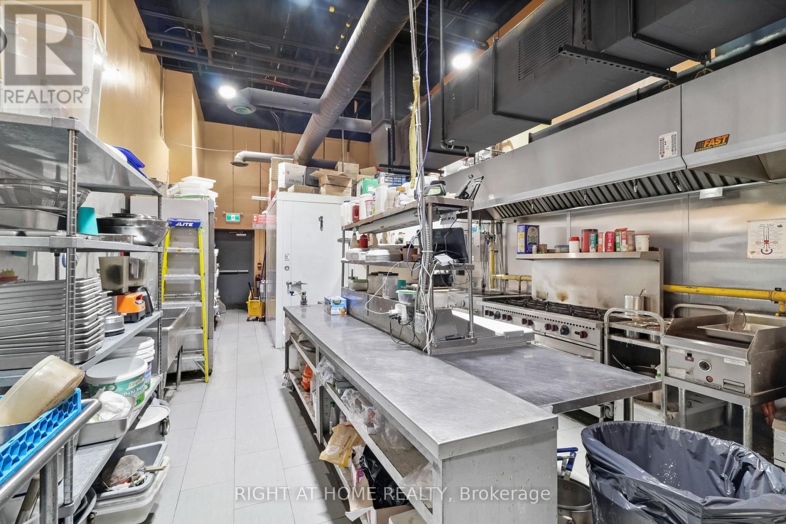 D5B - 782 Eagleson Road, Ottawa, ON