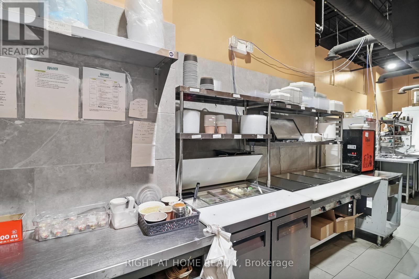 D5B - 782 Eagleson Road, Ottawa, ON