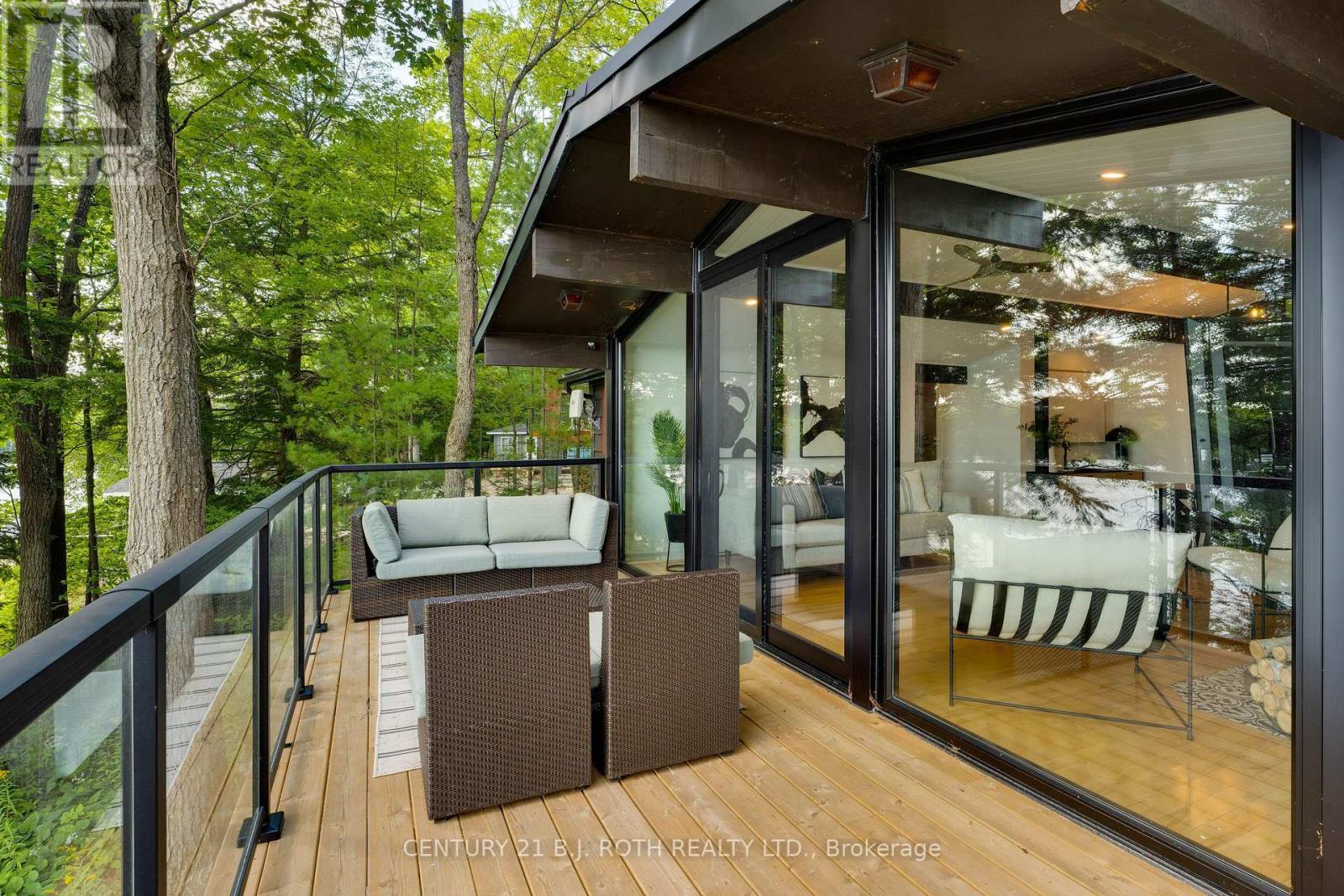 334 Stewart Lake Road, Georgian Bay, ON - Outdoor With Deck Patio Veranda With Exterior