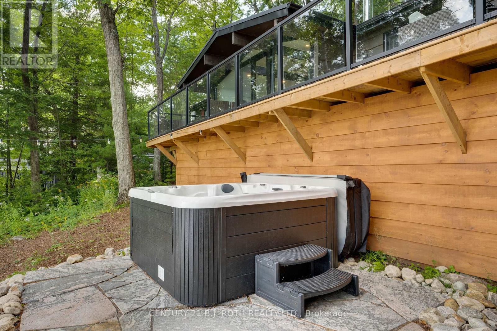 334 Stewart Lake Road, Georgian Bay, ON - Outdoor With Exterior