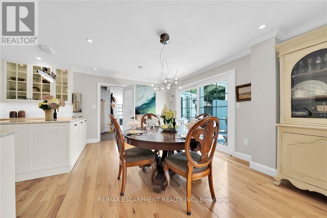 14 Simcoe Boulevard, Norfolk, ON - Indoor Photo Showing Dining Room