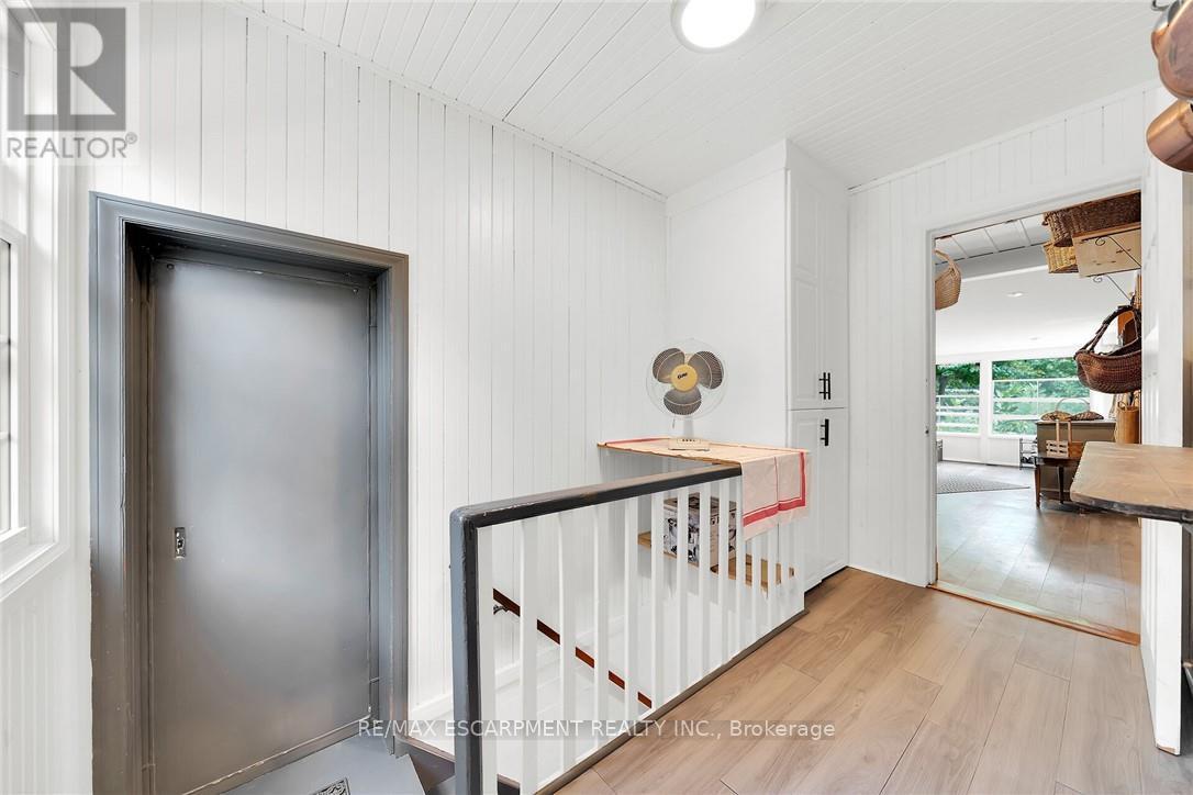 14 Simcoe Boulevard, Norfolk, ON - Indoor Photo Showing Other Room