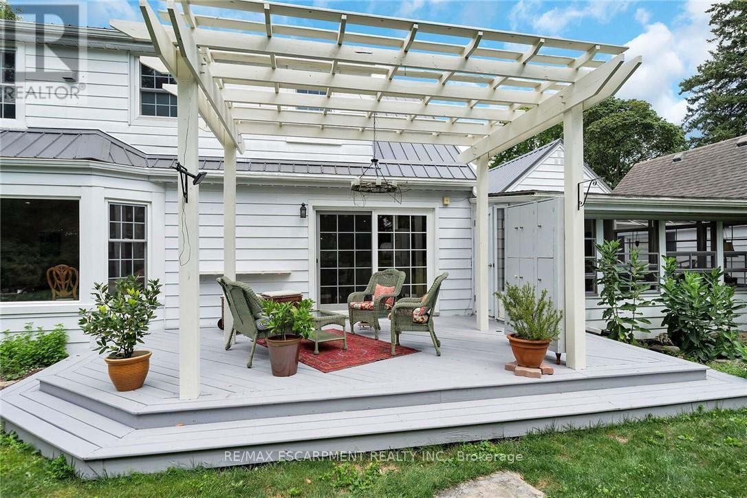 14 Simcoe Boulevard, Norfolk, ON - Outdoor