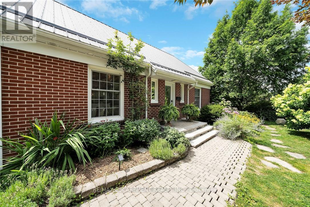 14 Simcoe Boulevard, Norfolk, ON - Outdoor