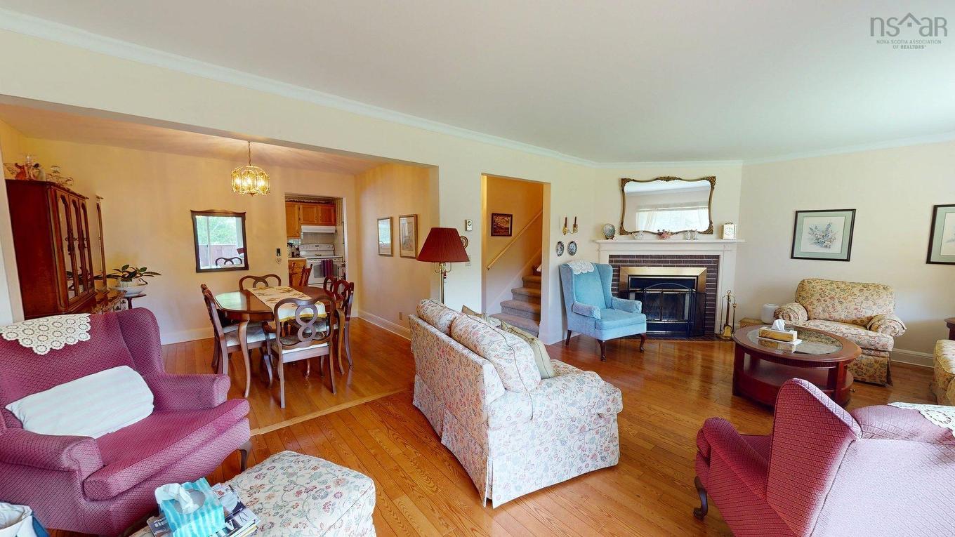 3 20 Connaught Avenue, Middleton, NS