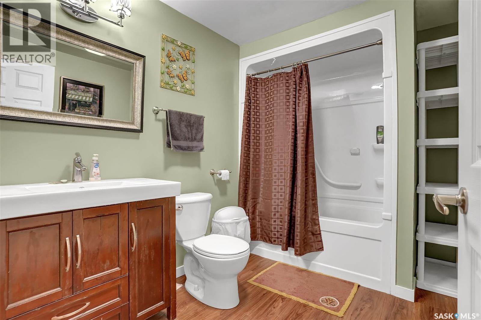 81 Kinsley Place, North Qu'Appelle Rm No. 187, SK - Indoor Photo Showing Bathroom