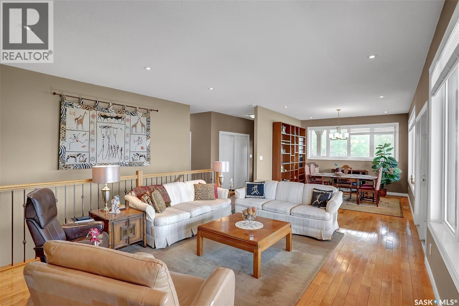 81 Kinsley Place, North Qu'Appelle Rm No. 187, SK - Indoor Photo Showing Living Room