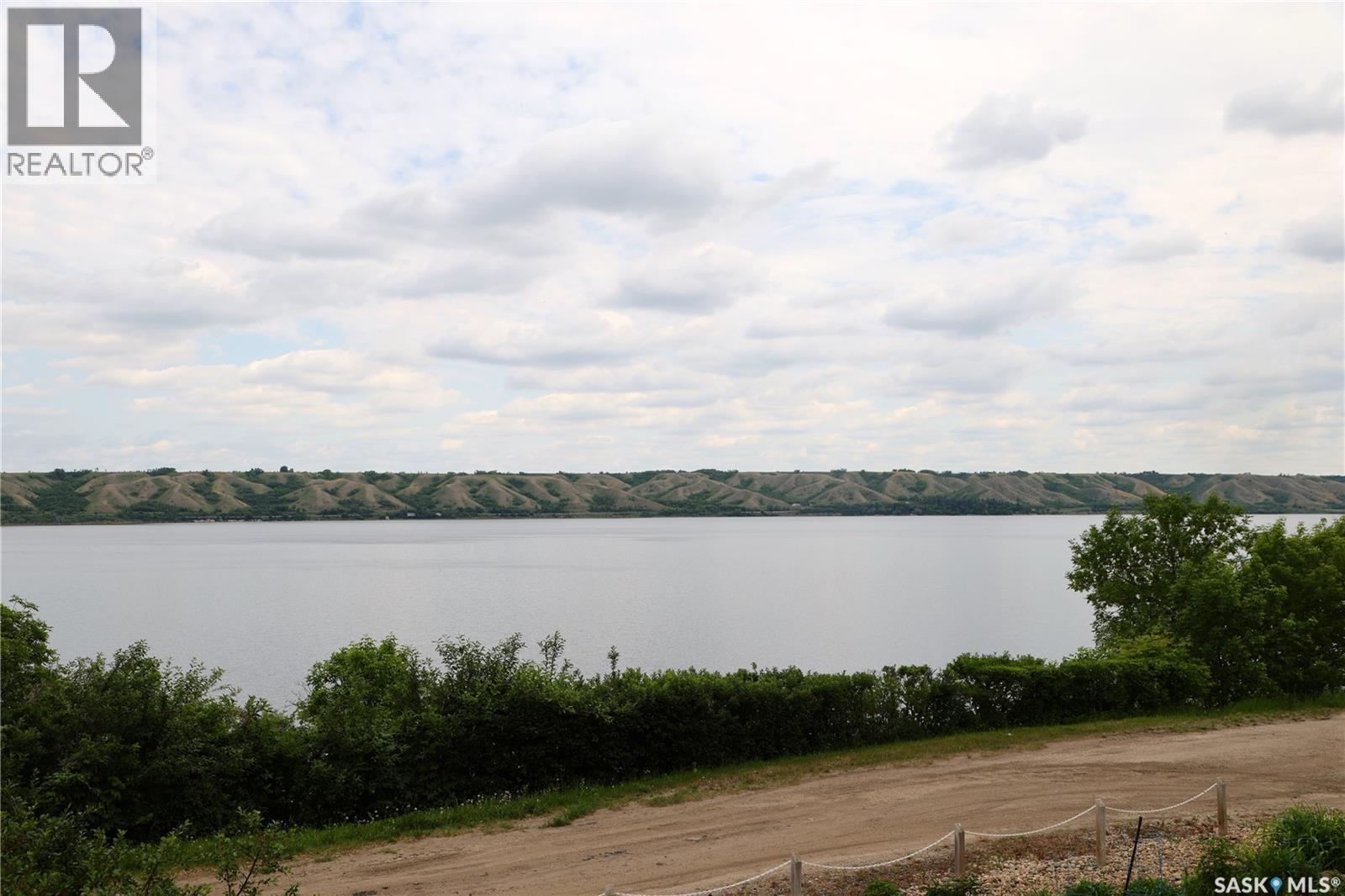81 Kinsley Place, North Qu'Appelle Rm No. 187, SK - Outdoor With Body Of Water With View