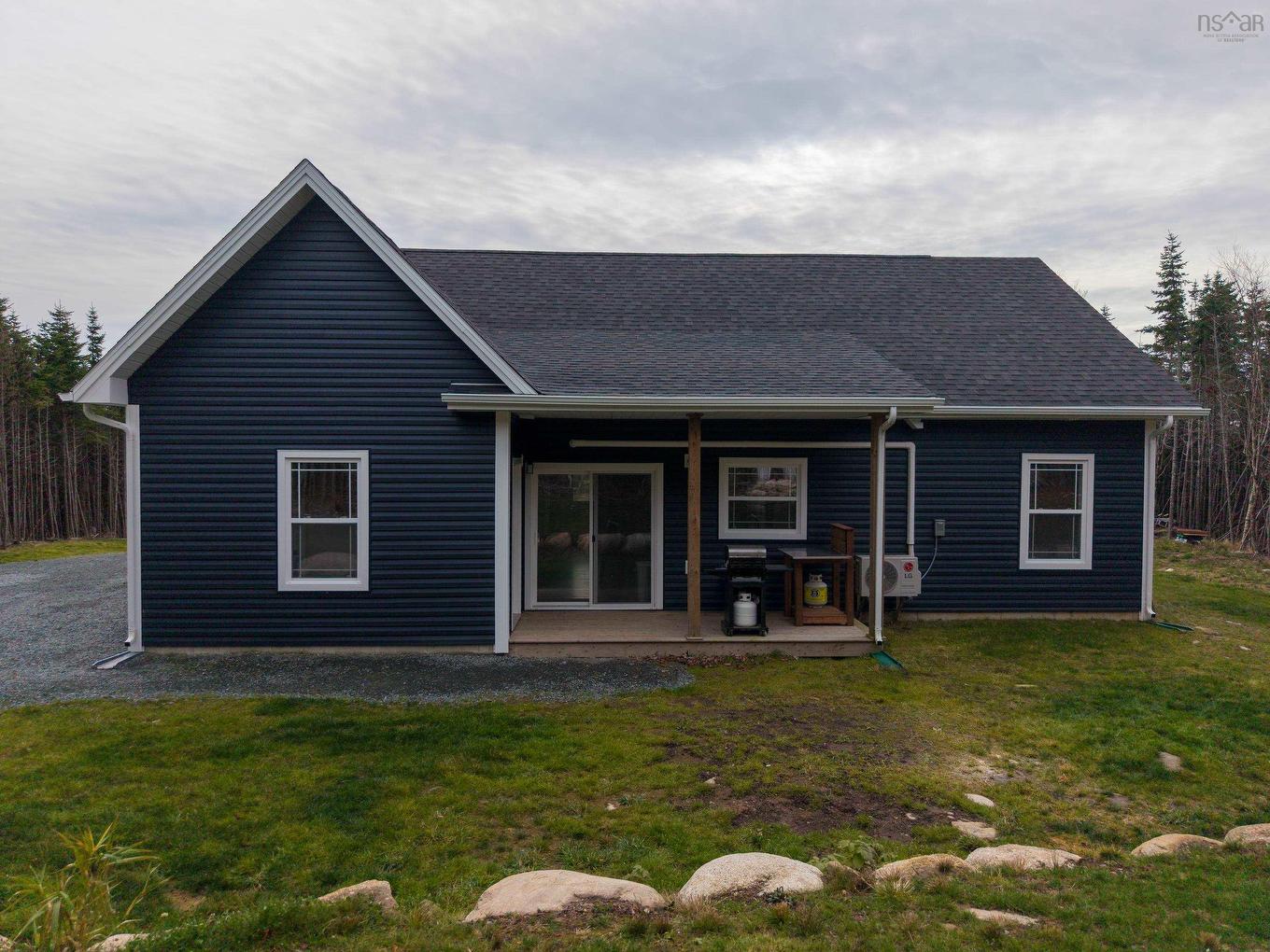 101 English Point Road, Myers Point, NS