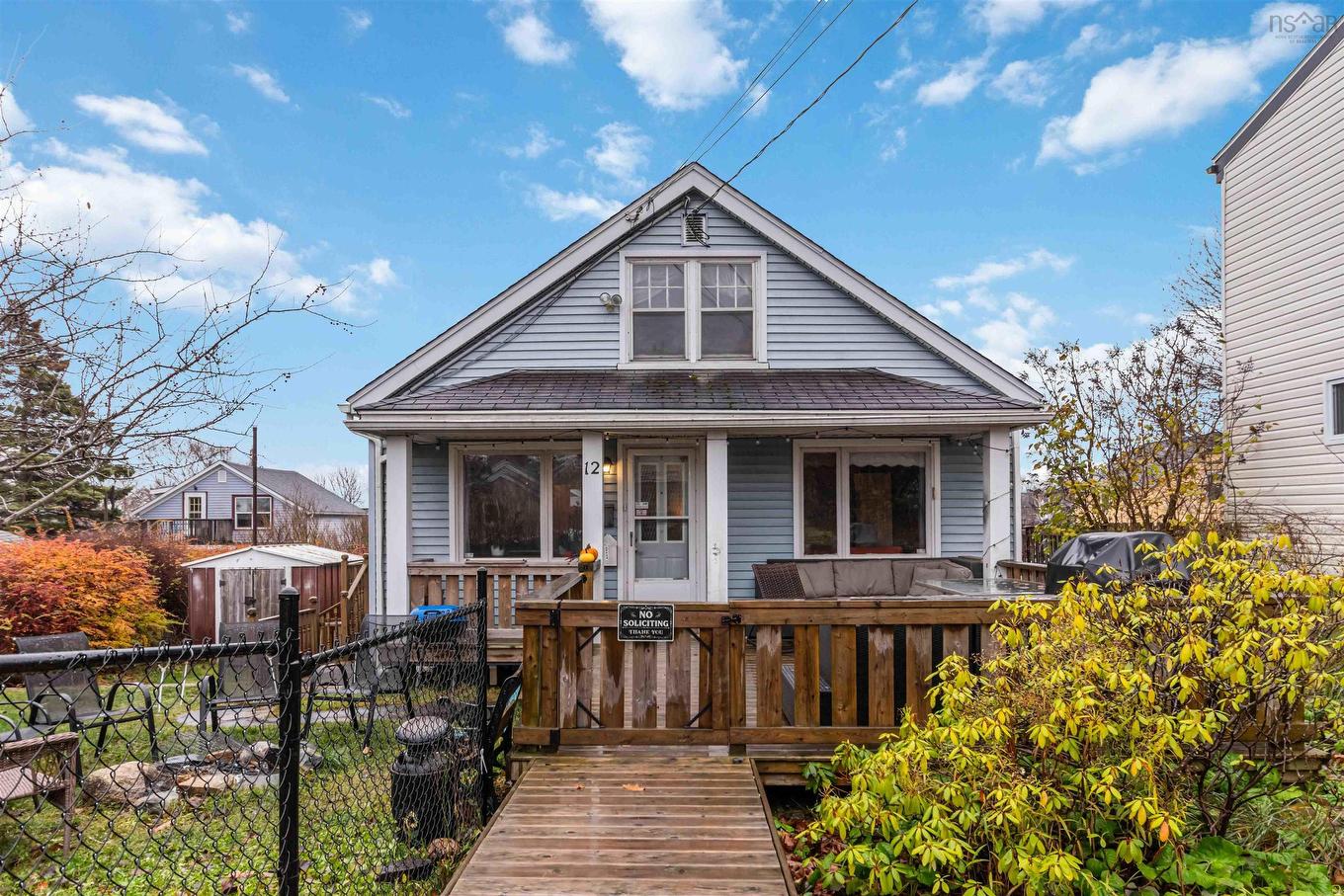 12 Adelaide Avenue, Halifax, NS