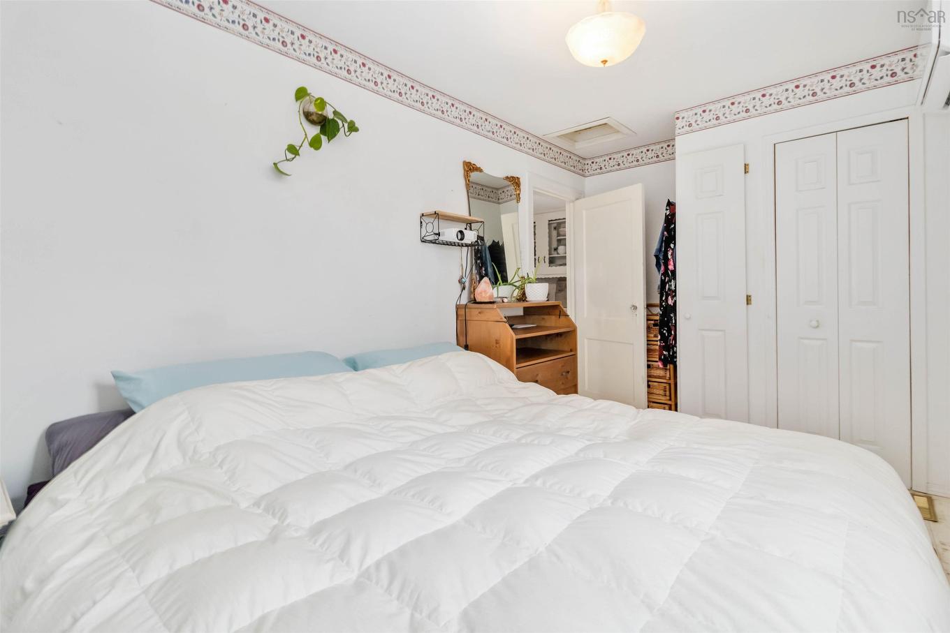 12 Adelaide Avenue, Halifax, NS