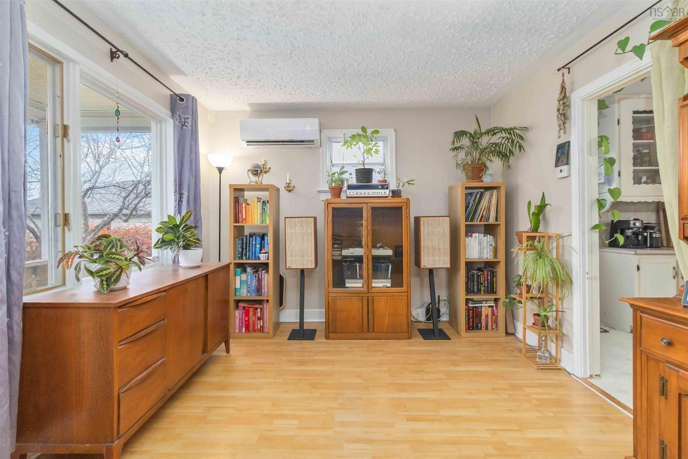 12 Adelaide Avenue, Halifax, NS