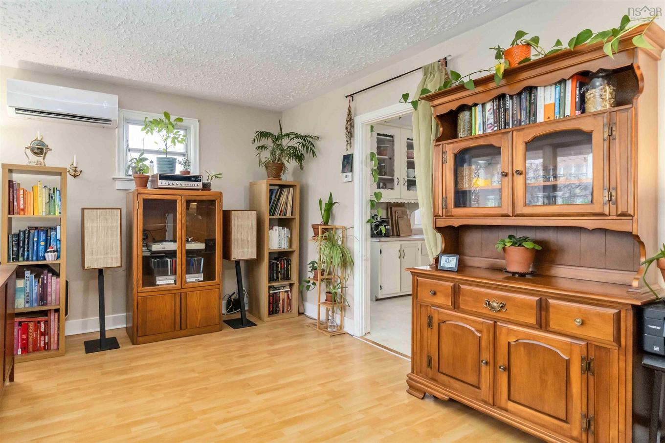 12 Adelaide Avenue, Halifax, NS