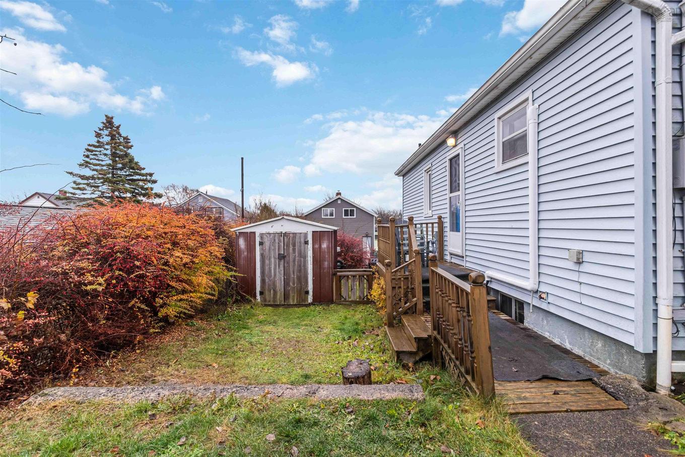 12 Adelaide Avenue, Halifax, NS