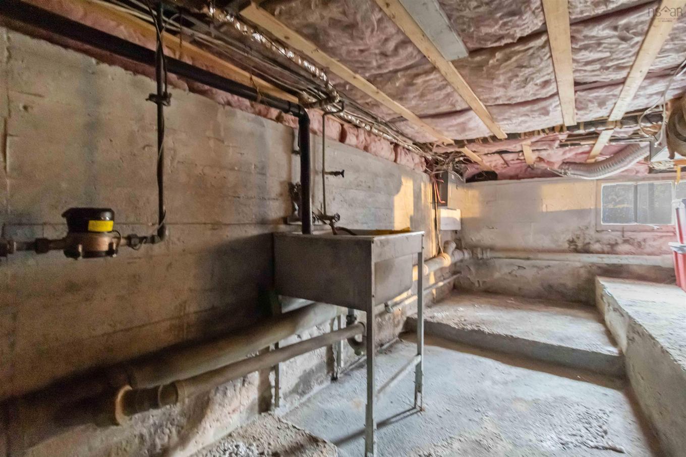 12 Adelaide Avenue, Halifax, NS