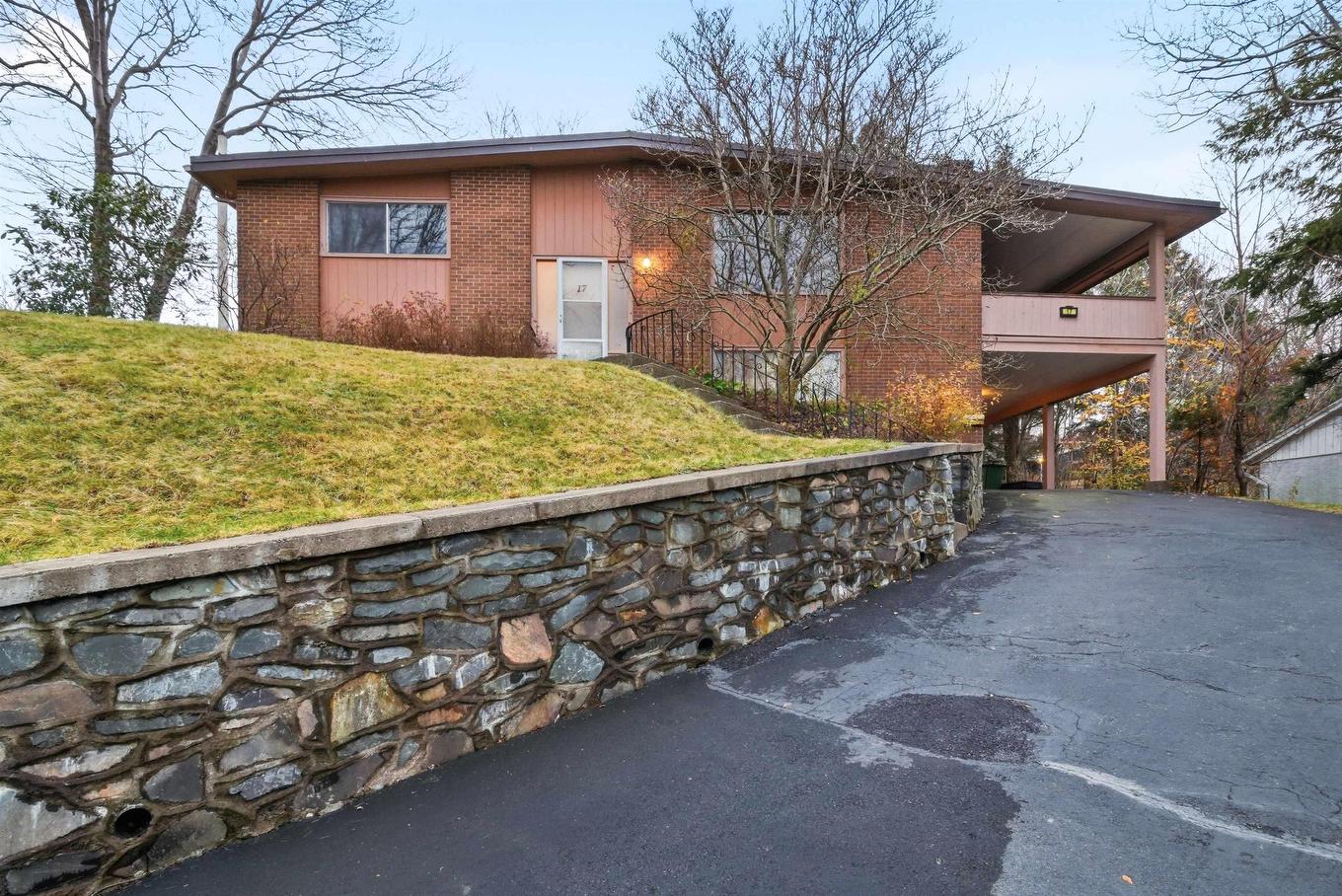 17 Laurentide Drive, Clayton Park, NS