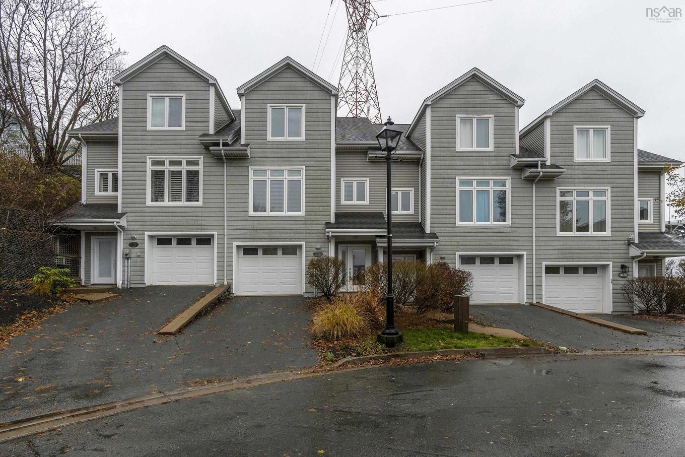 3879 Mont Blanc Terrace, Halifax, NS