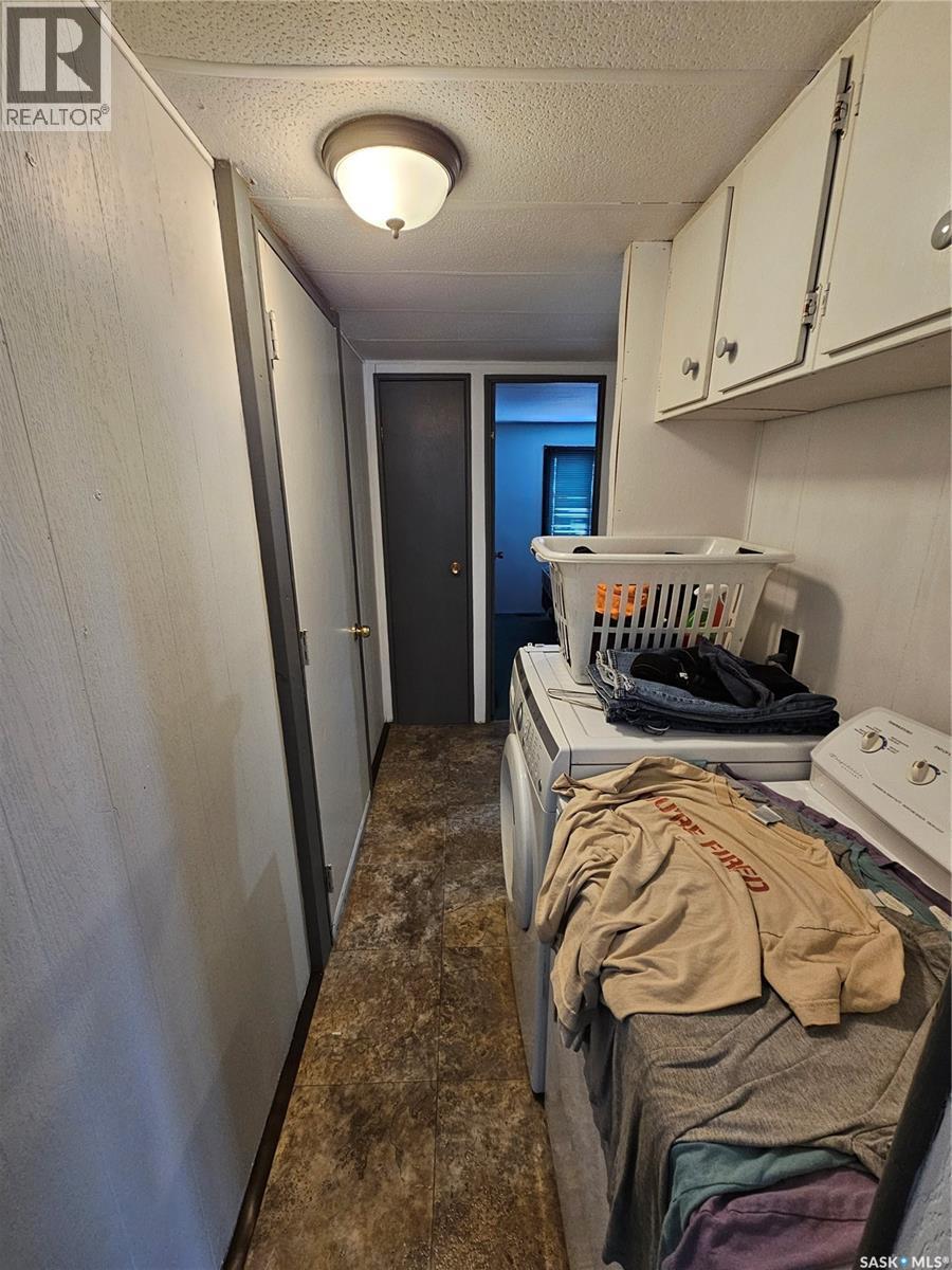 702 Railway Avenue, Arcola, SK