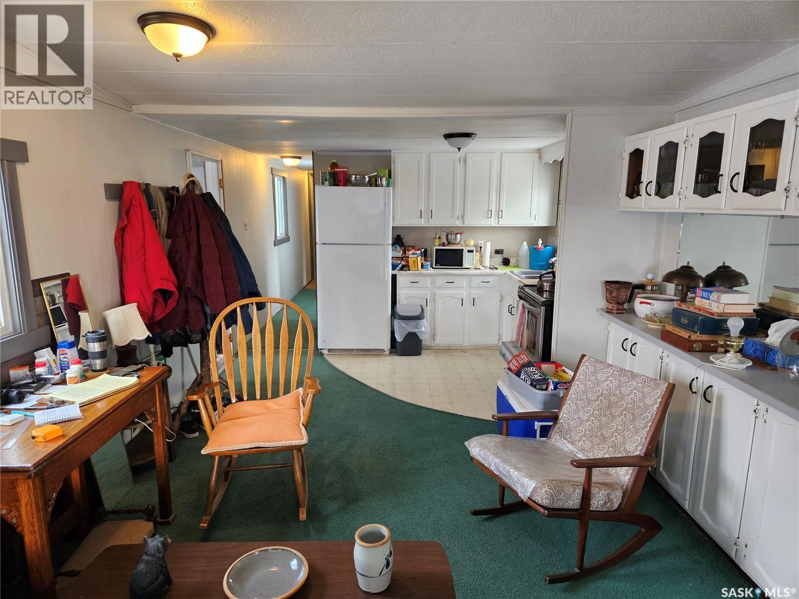 702 Railway Avenue, Arcola, SK