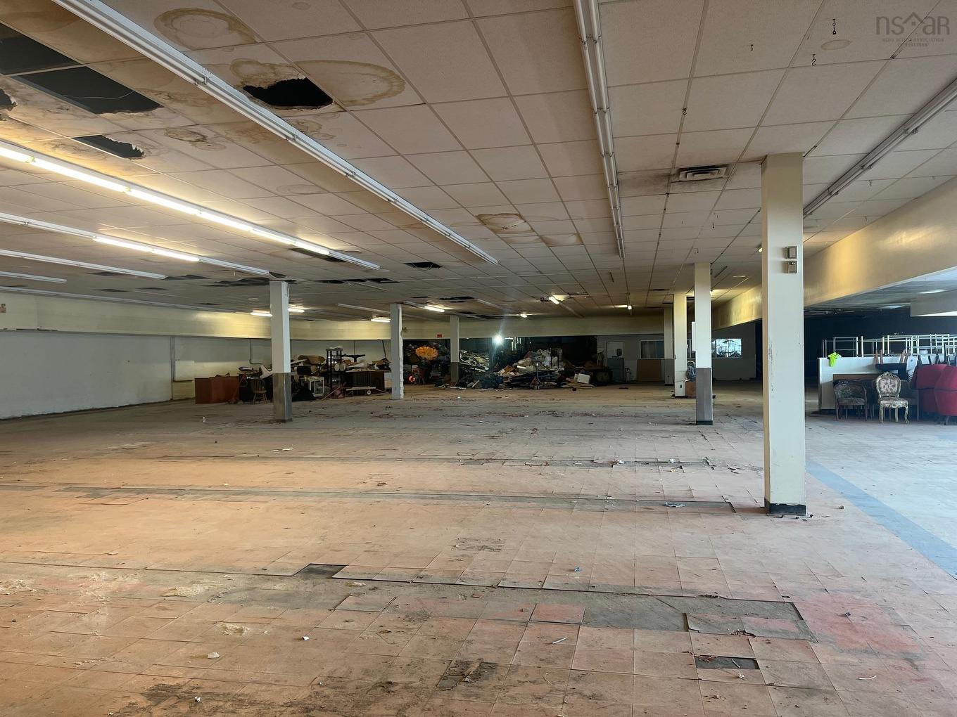 109 205 Pleasant Street, Dartmouth, NS