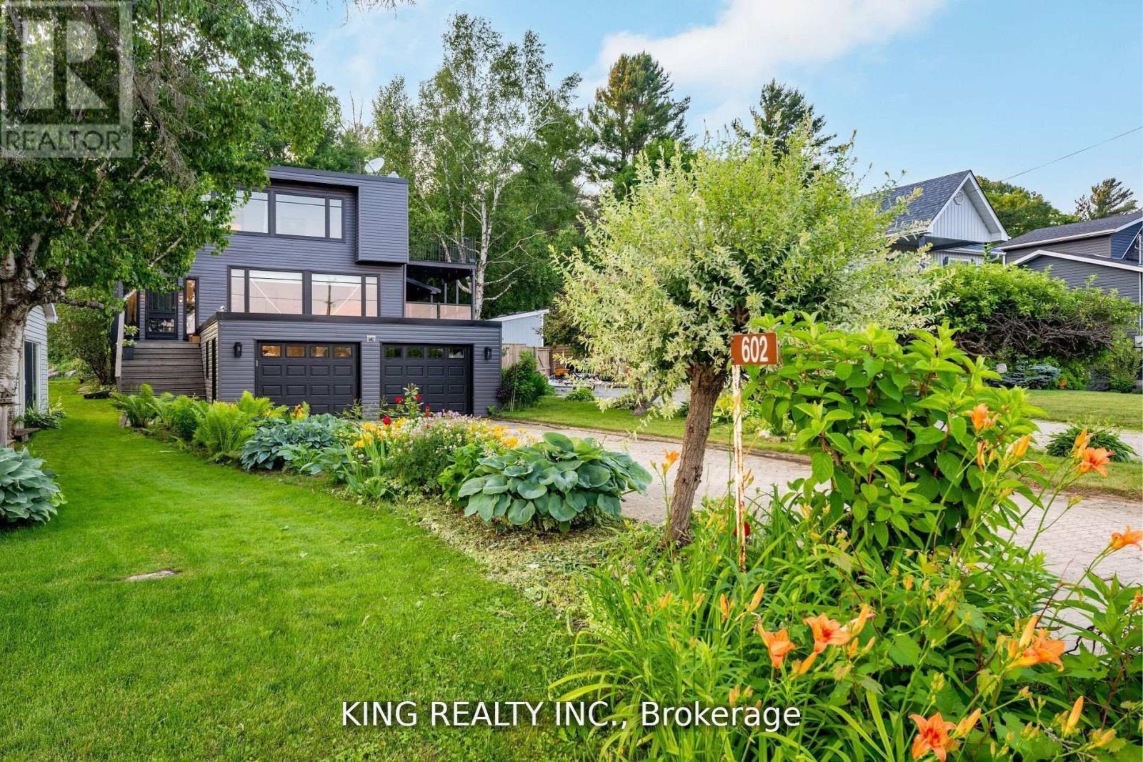 602 Champlain Road, Tiny, ON - Outdoor