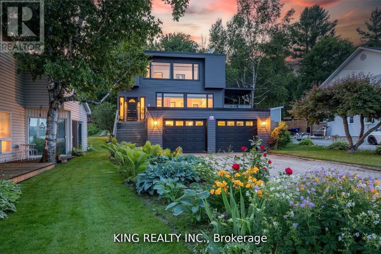 602 Champlain Road, Tiny, ON - Outdoor