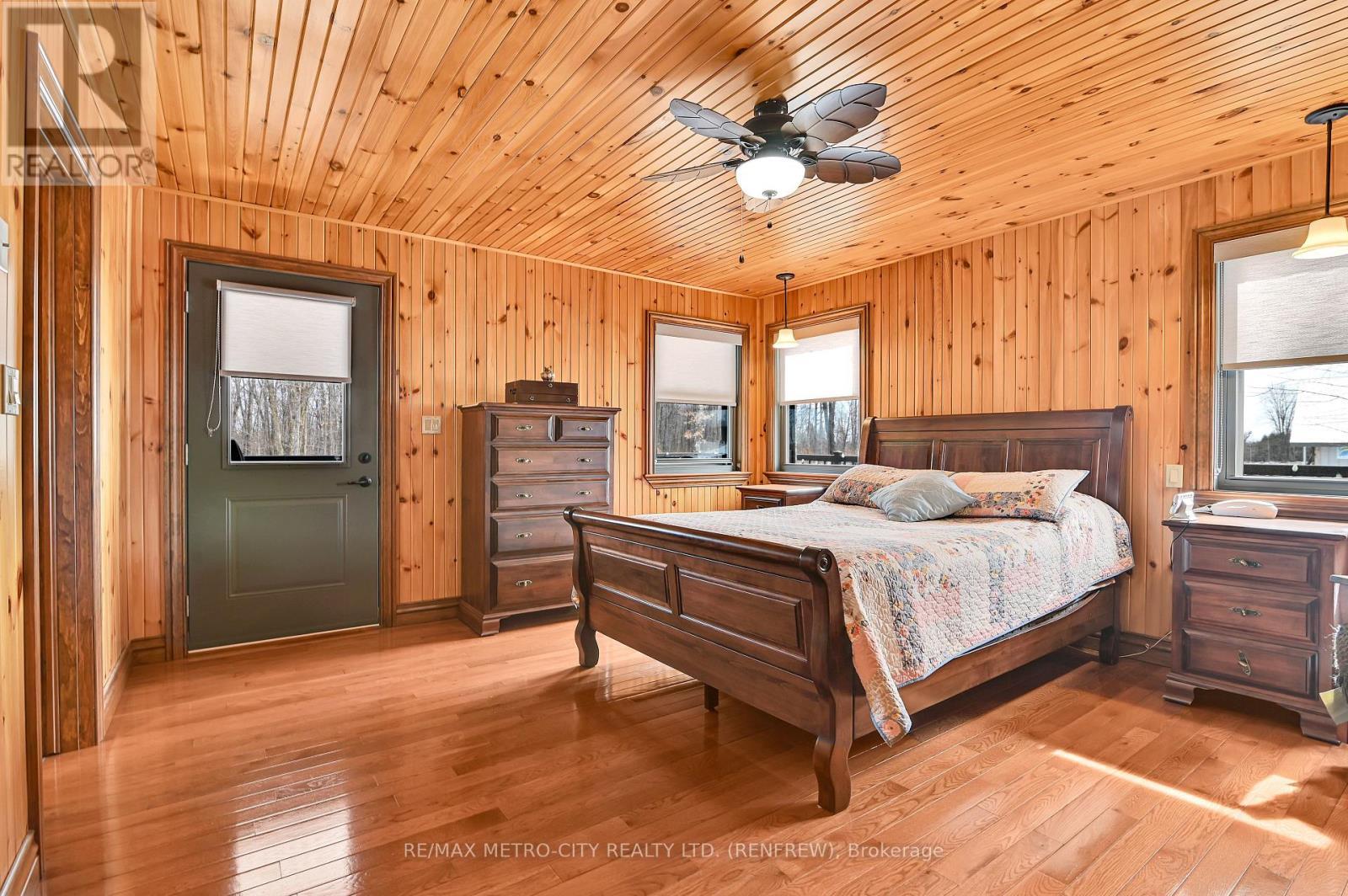 3280 Burnstown Road, Horton, ON - Indoor Photo Showing Bedroom