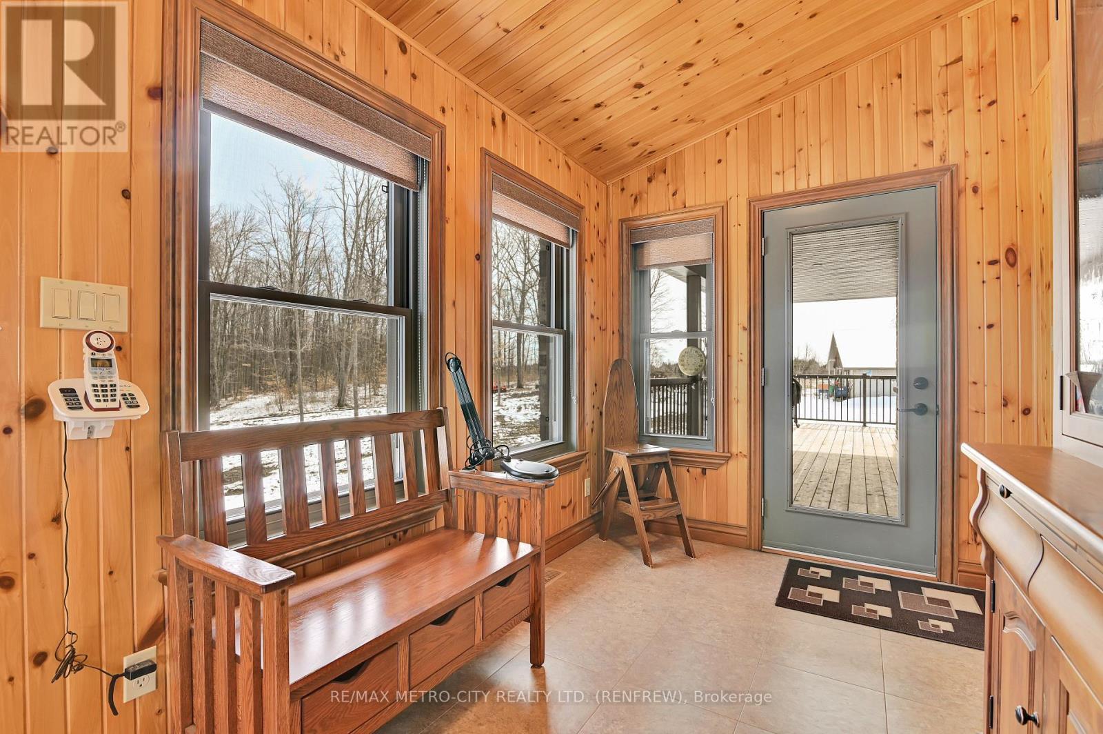3280 Burnstown Road, Horton, ON - Indoor Photo Showing Other Room