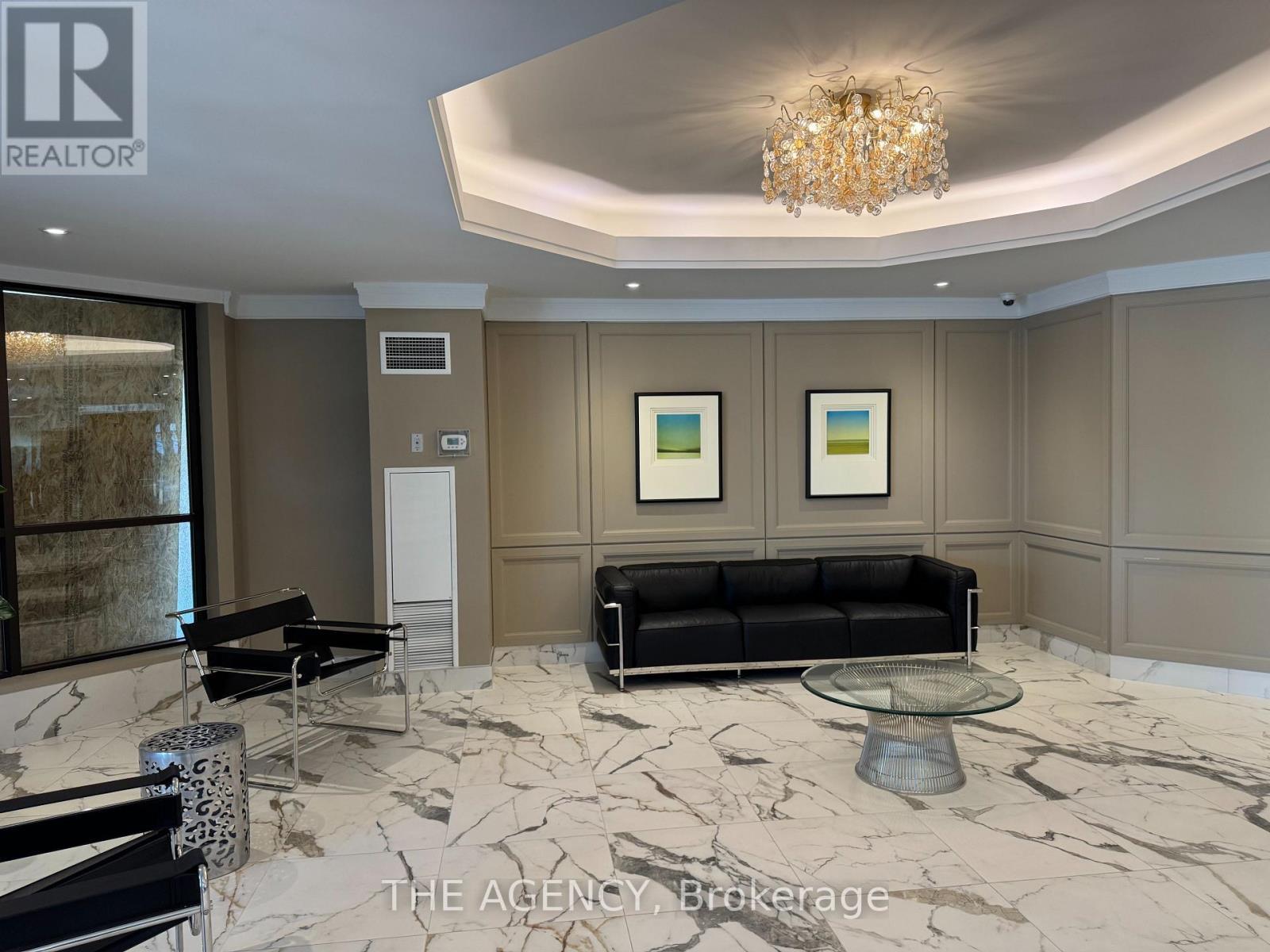 1104 - 1155 Bough Beeches Boulevard, Mississauga, ON - Indoor Photo Showing Other Room