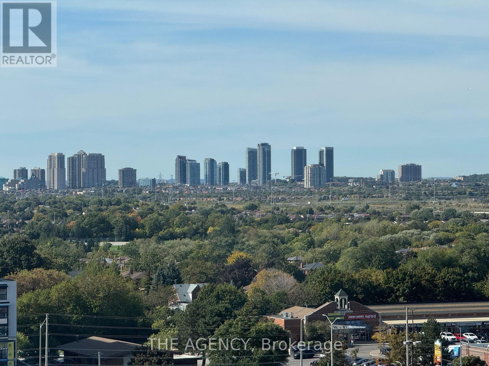 1104 - 1155 Bough Beeches Boulevard, Mississauga, ON - Outdoor With View