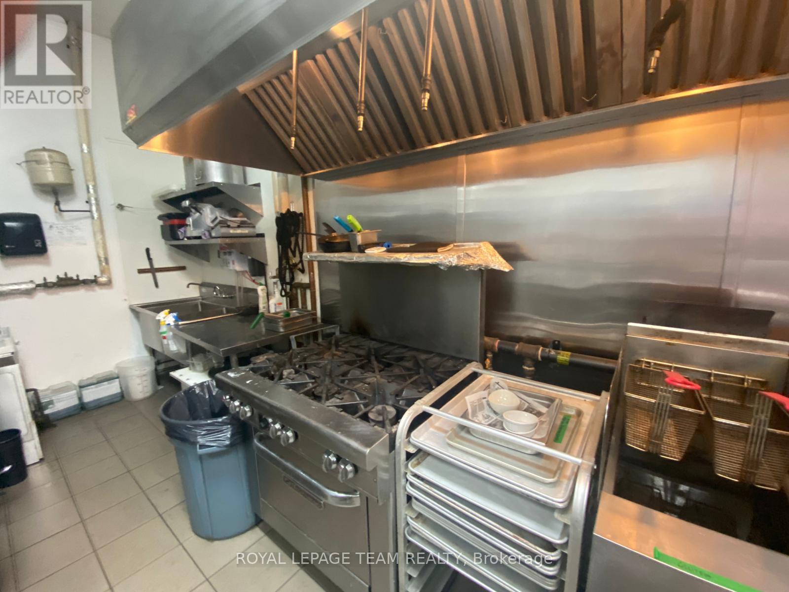 103 - 200 Marche Way, Ottawa, ON