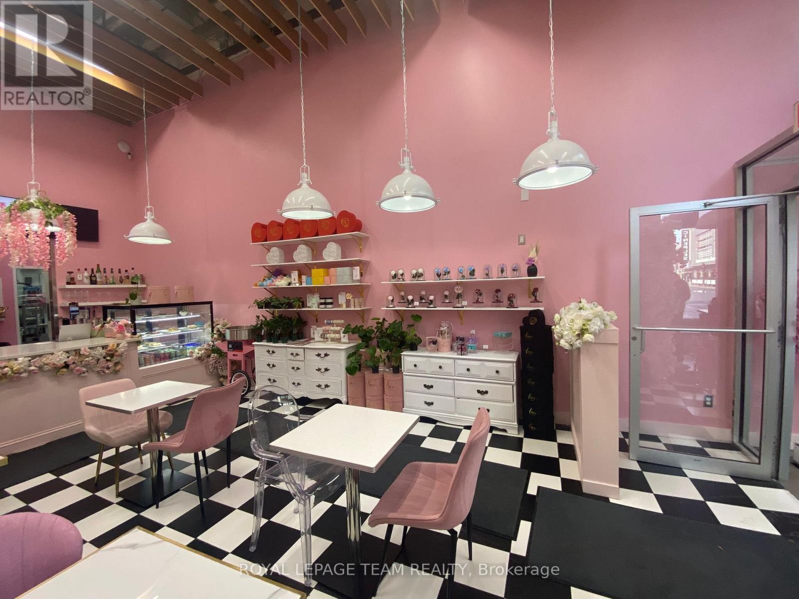 103 - 200 Marche Way, Ottawa, ON