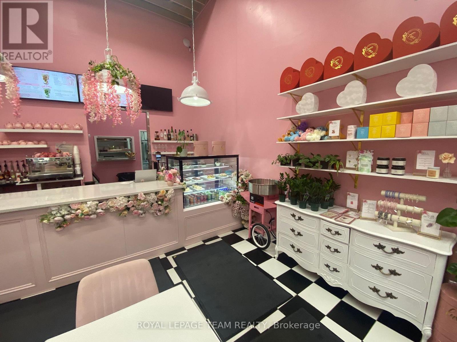 103 - 200 Marche Way, Ottawa, ON