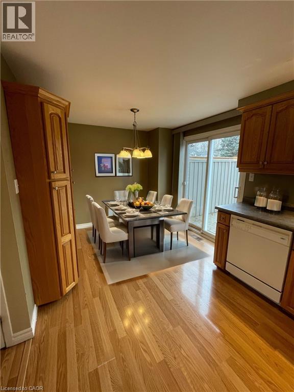 106 Cornerbrook Crescent, Waterloo, ON - Indoor