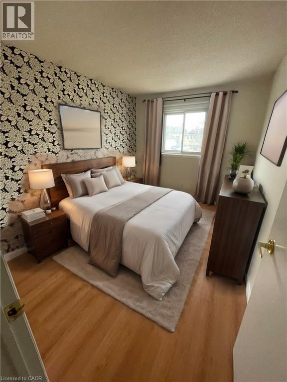 106 Cornerbrook Crescent, Waterloo, ON - Indoor Photo Showing Bedroom