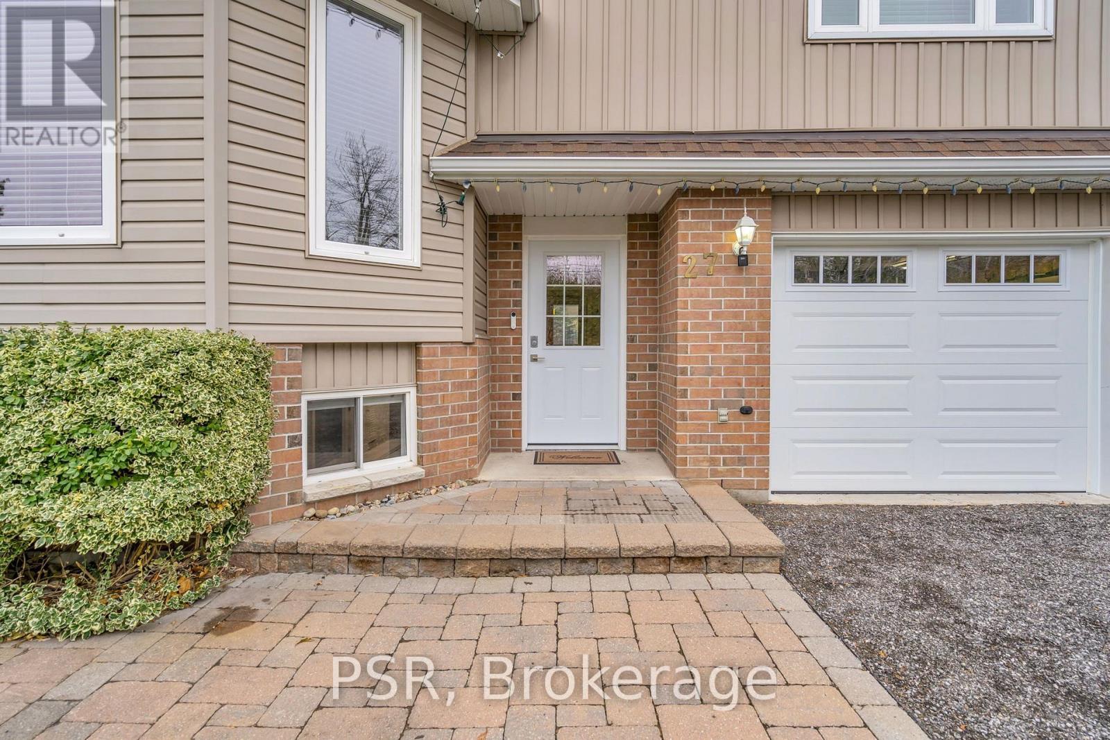 27 Kelenna Drive, Georgina (Sutton & Jackson'S Point), ON - Outdoor With Exterior