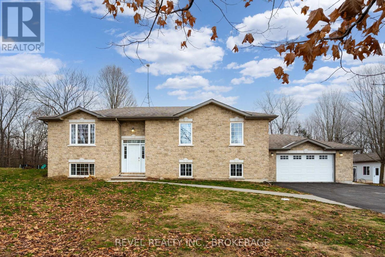 3826 Stage Coach Road, Frontenac (Frontenac South), ON - Outdoor