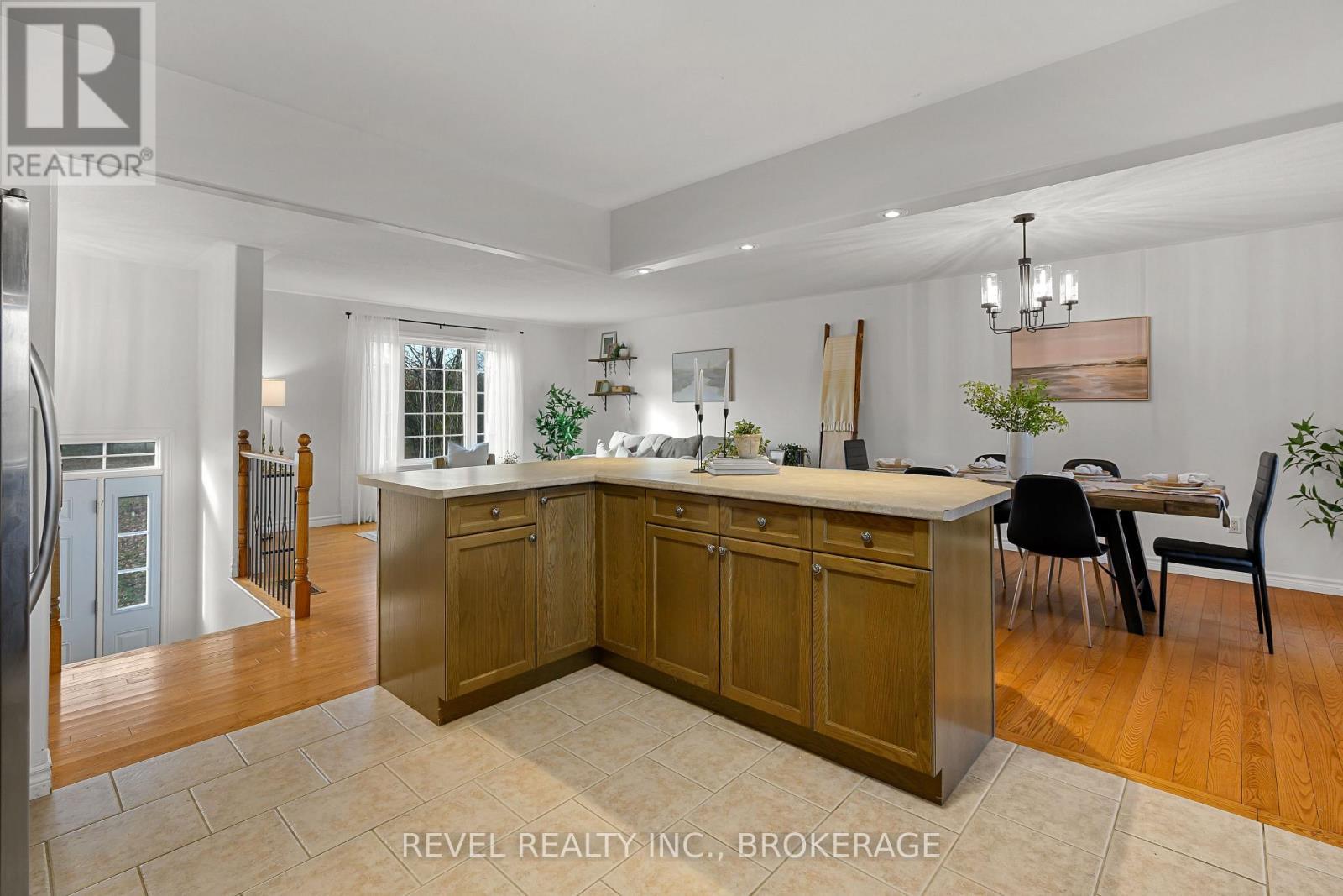 3826 Stage Coach Road, Frontenac (Frontenac South), ON - Indoor