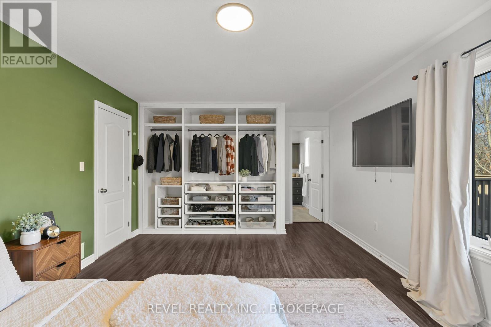 3826 Stage Coach Road, Frontenac (Frontenac South), ON - Indoor Photo Showing Bedroom