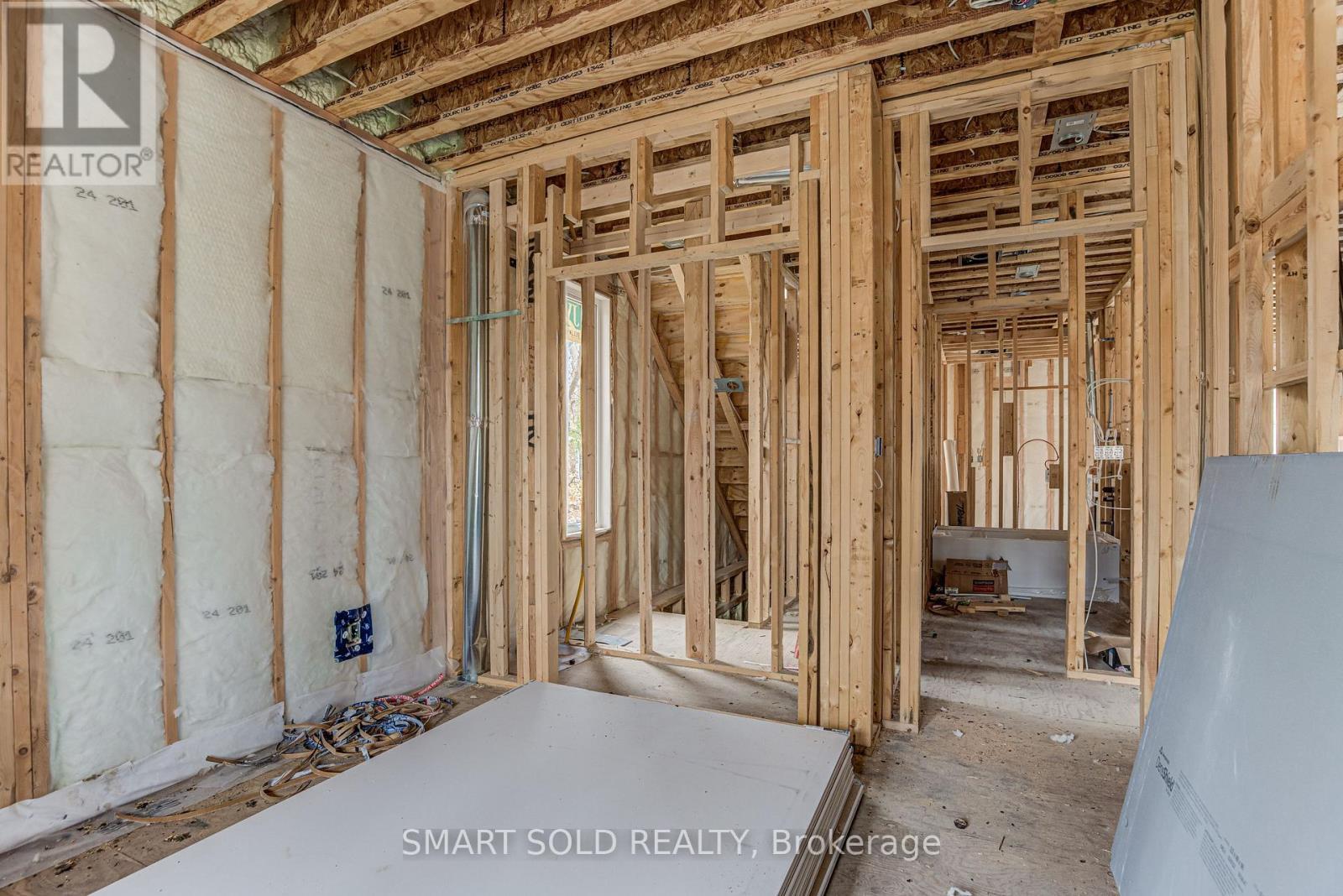 4 Forty Third Street, Toronto, ON