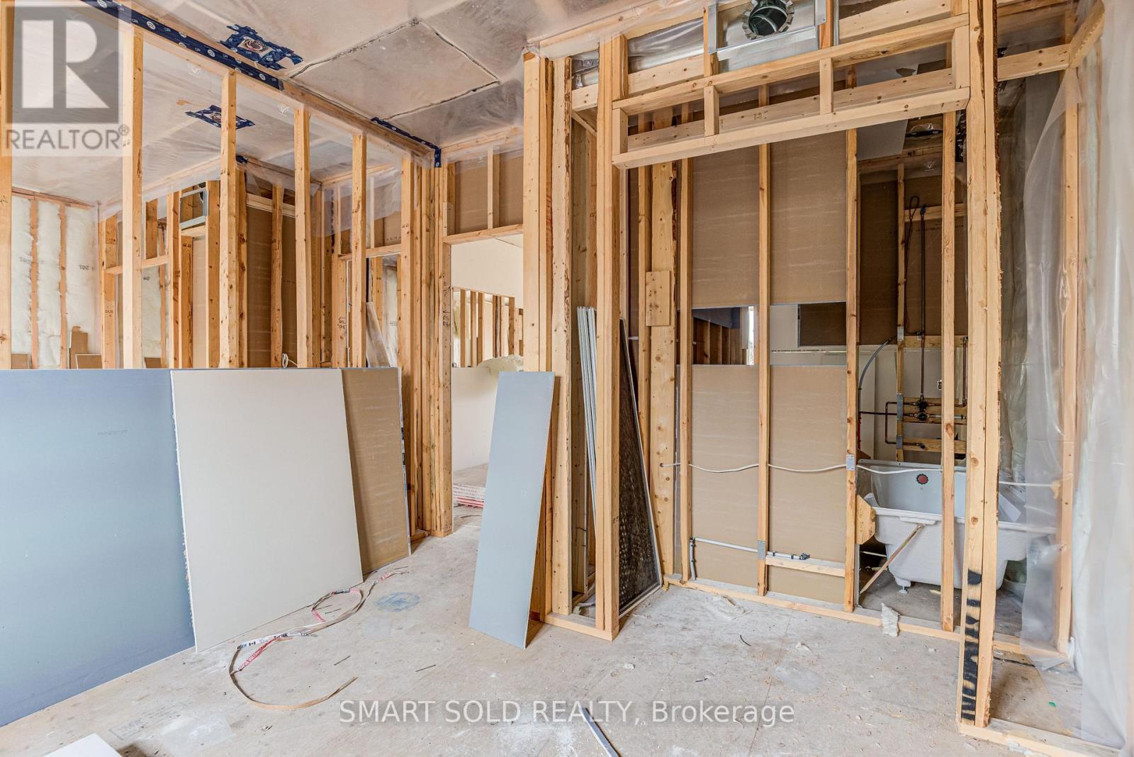 4 Forty Third Street, Toronto, ON