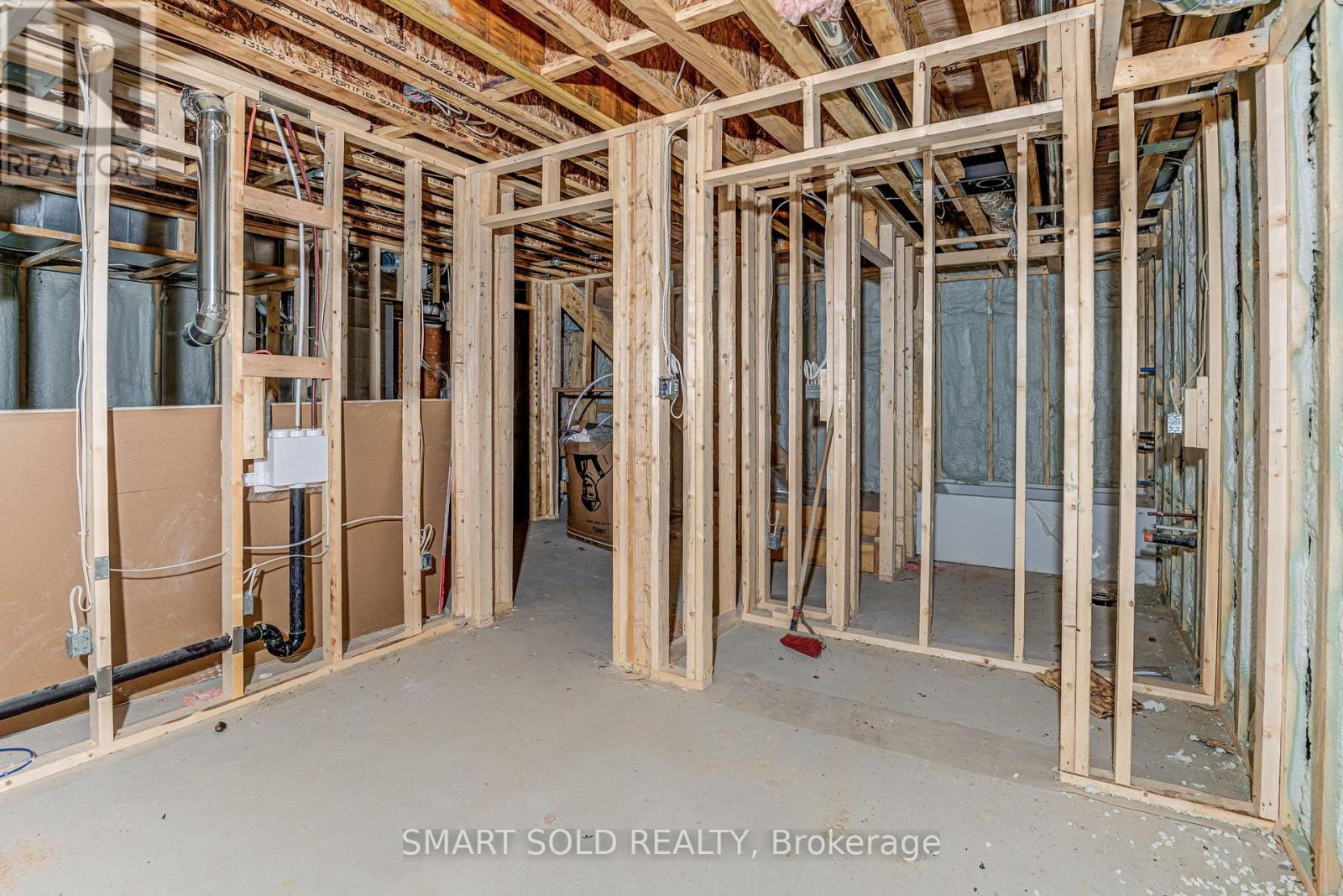 4 Forty Third Street, Toronto, ON