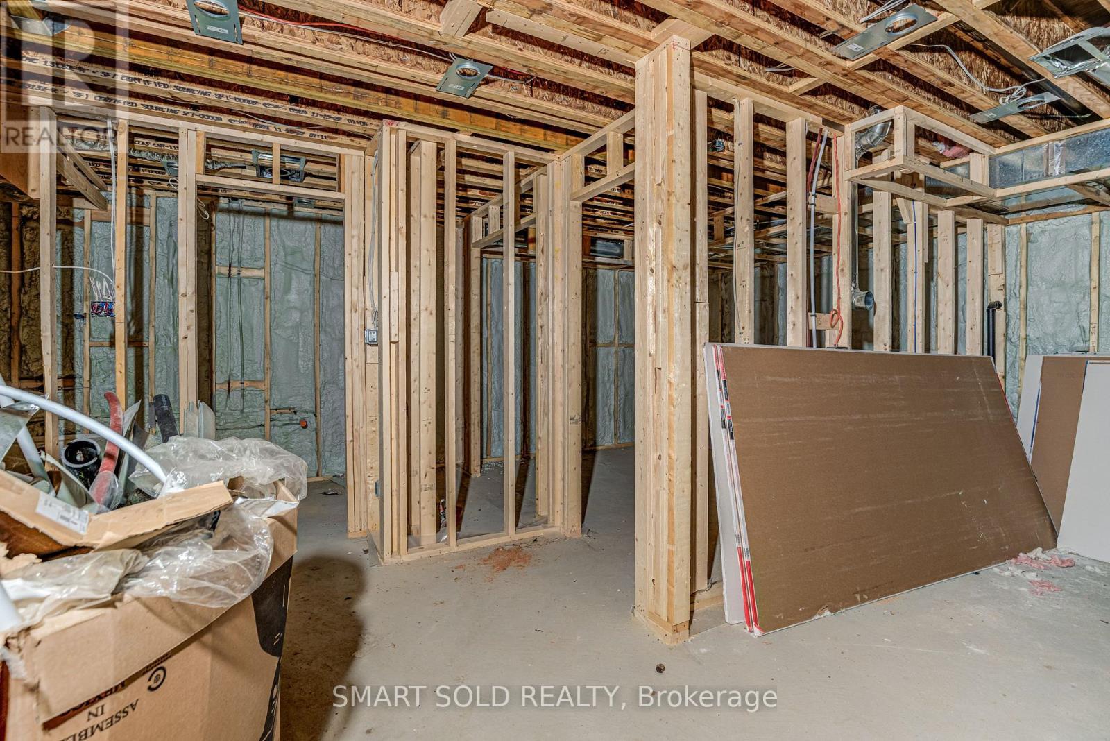 4 Forty Third Street, Toronto, ON