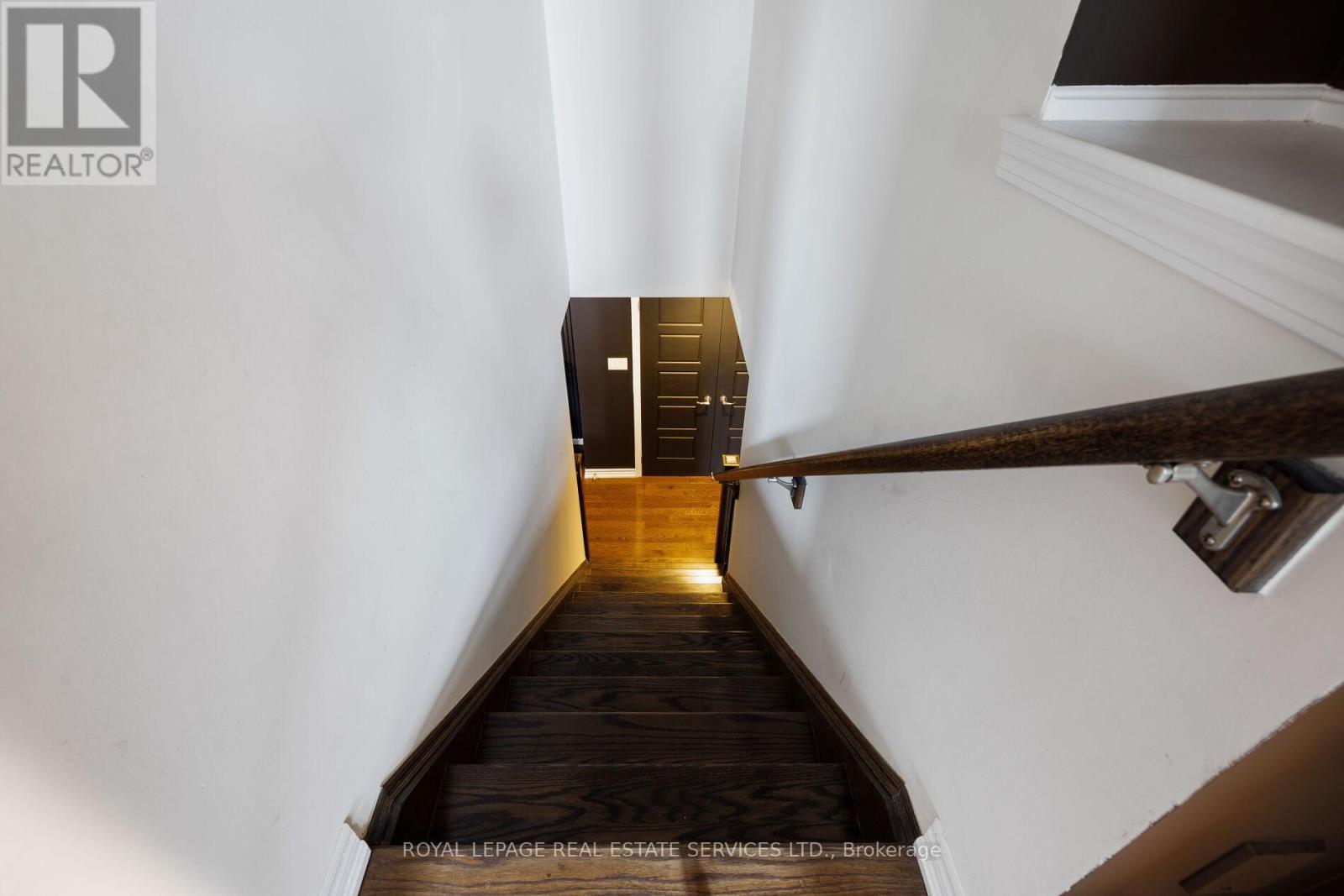 220 Sarah Cline Drive, Oakville, ON - Indoor Photo Showing Other Room