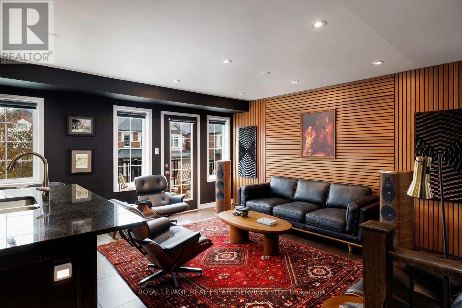 220 Sarah Cline Drive, Oakville, ON - Indoor