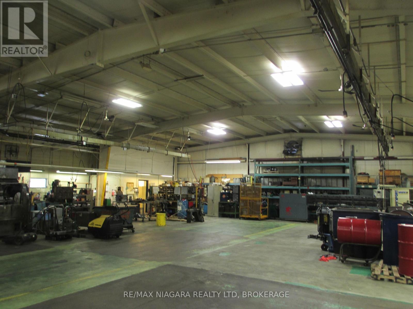 813 Cumberland Avenue, Burlington (Industrial Burlington), ON