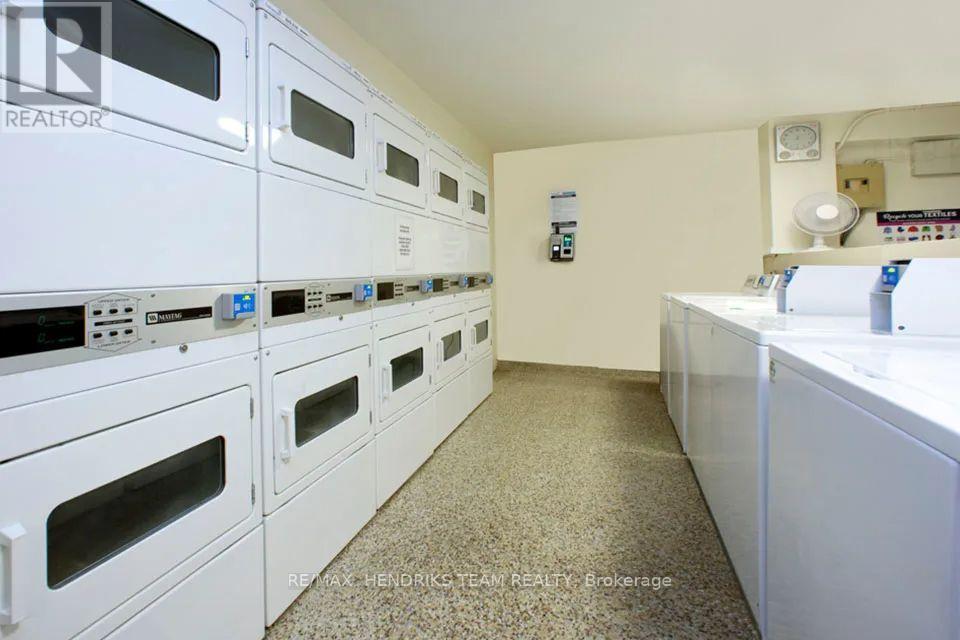 506 - 158 Fitch Street, Welland (Prince Charles), ON - Indoor Photo Showing Laundry Room