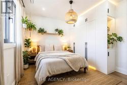 Virtually staged 2nd bed w/heated floor ensuite -